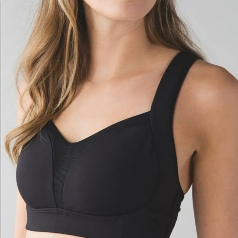 LULULEMON TA TA TAMER BLACK BRA 36C.